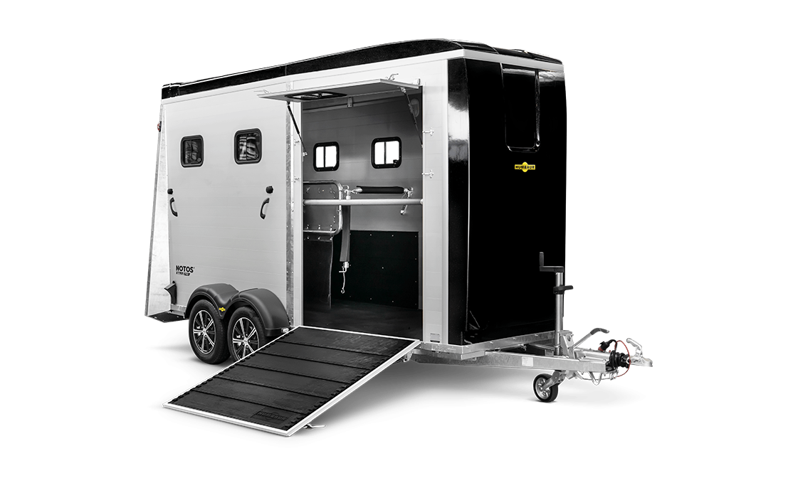 Pferdeanhänger HUMBAUR Notos Xtra UP 2700 – Bild 3