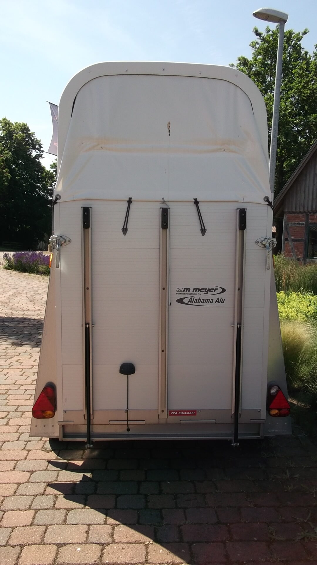 Pferdetransportanhänger, WM Meyer Alabama Alu, 1.600 kg – Bild 4