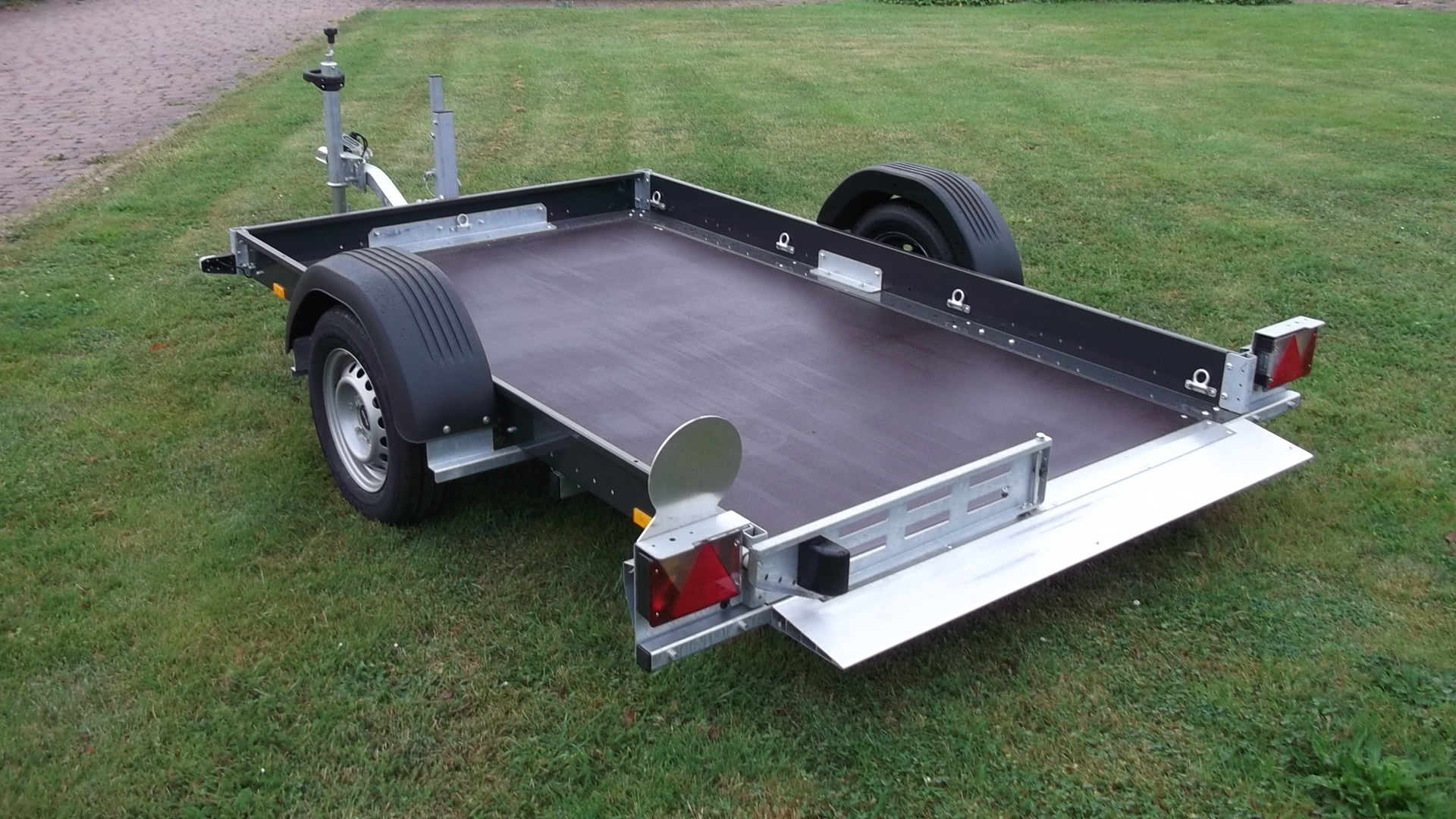 1-Achser-Absenkanhänger/Motorradanhänger, UNSINN UA 2615-7-13/ ungebremst, 750 kg – Bild 2