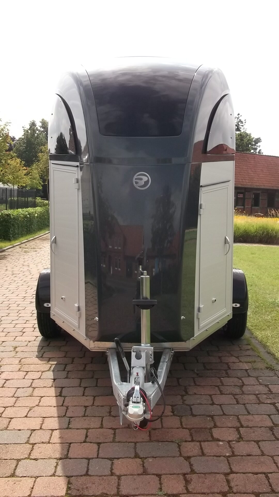 Pferdeanhänger, Careliner-Alu, 2.400 kg (Panoramascheibe) – Bild 2