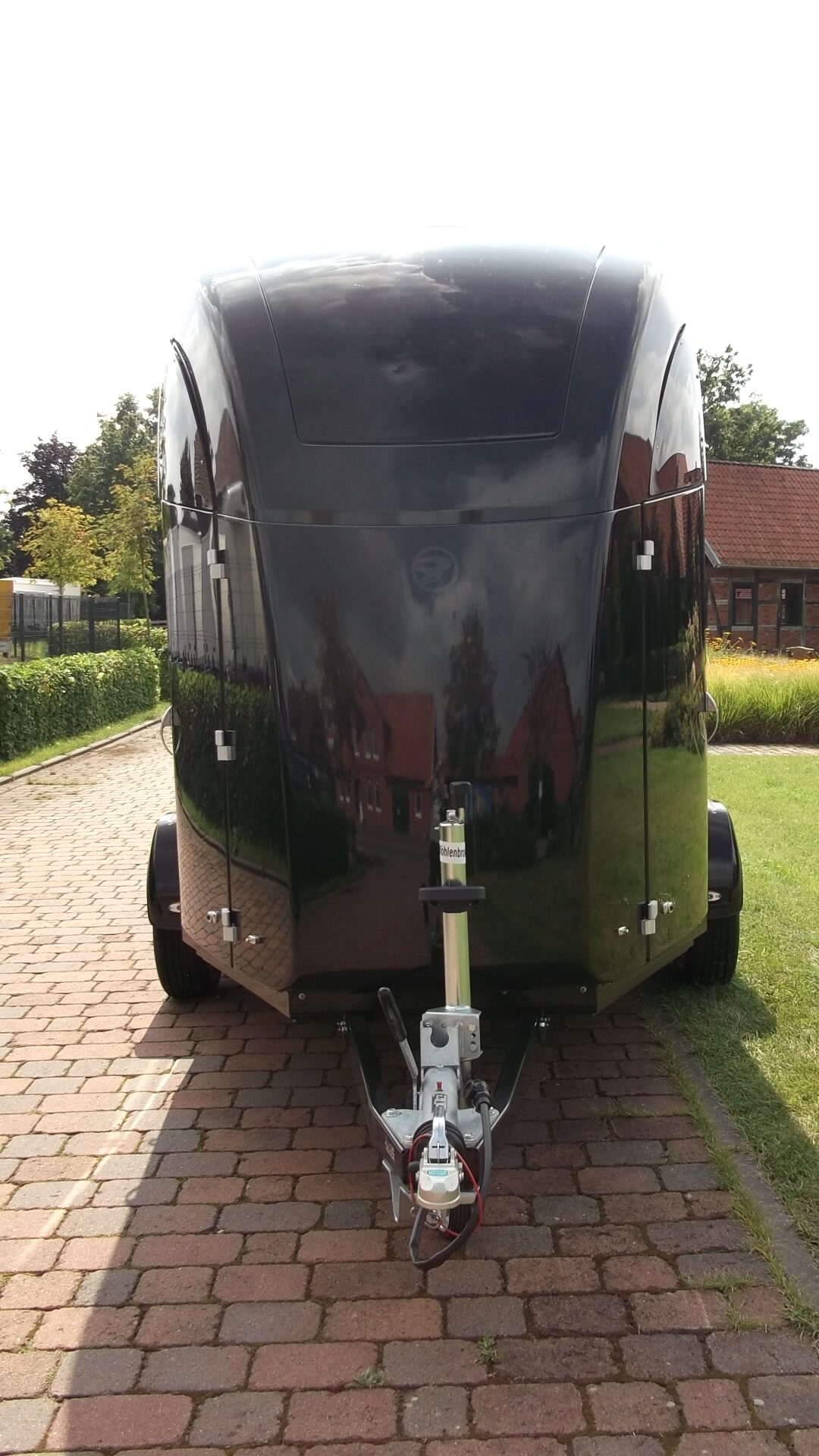 Pferdeanhänger, Careliner-L, 2.500 kg (viel Sonderzubehör) – Bild 2