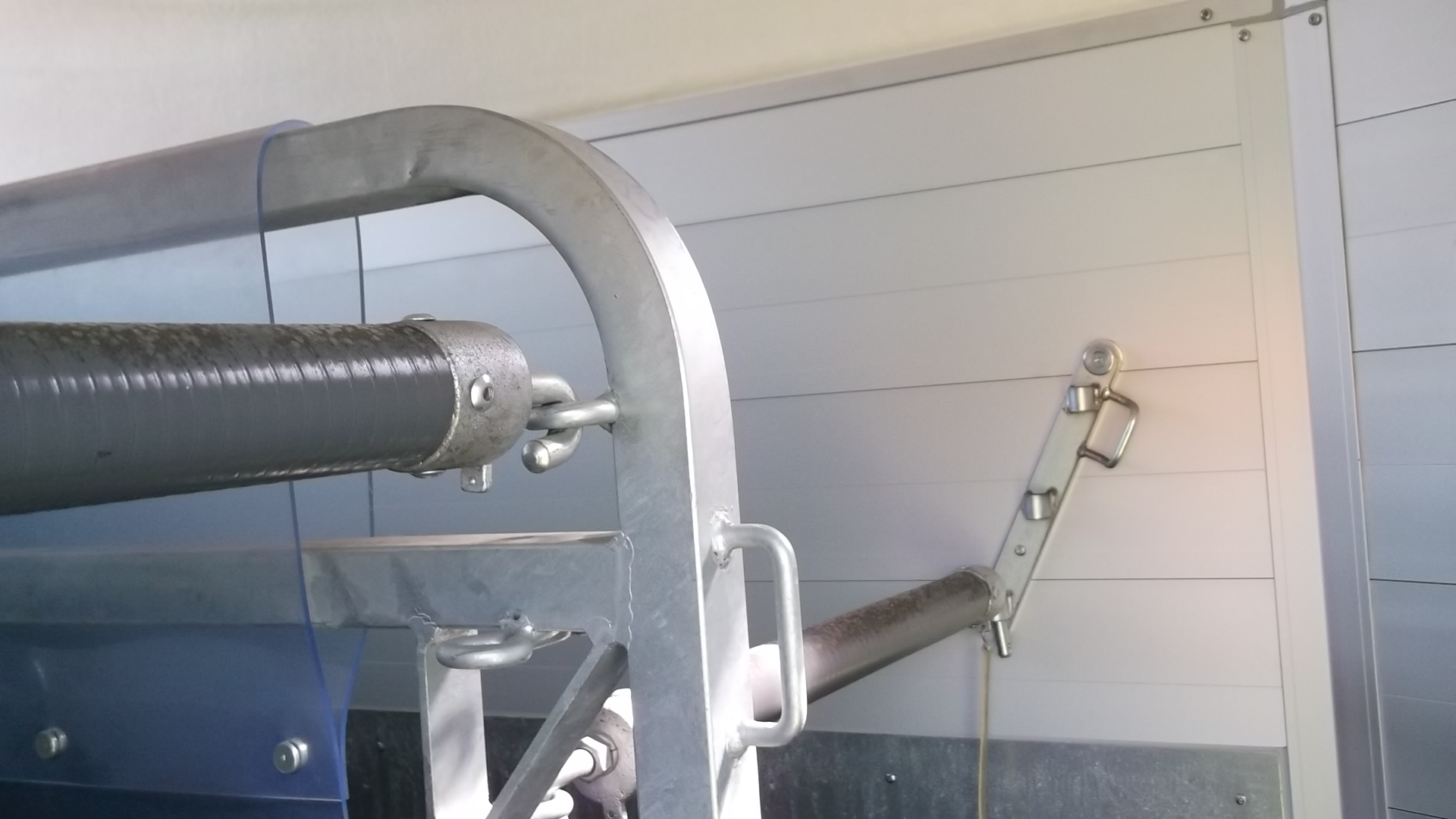 Pferdeanhänger, HUMBAUR Equitos Alu Plus 2000 – Bild 7