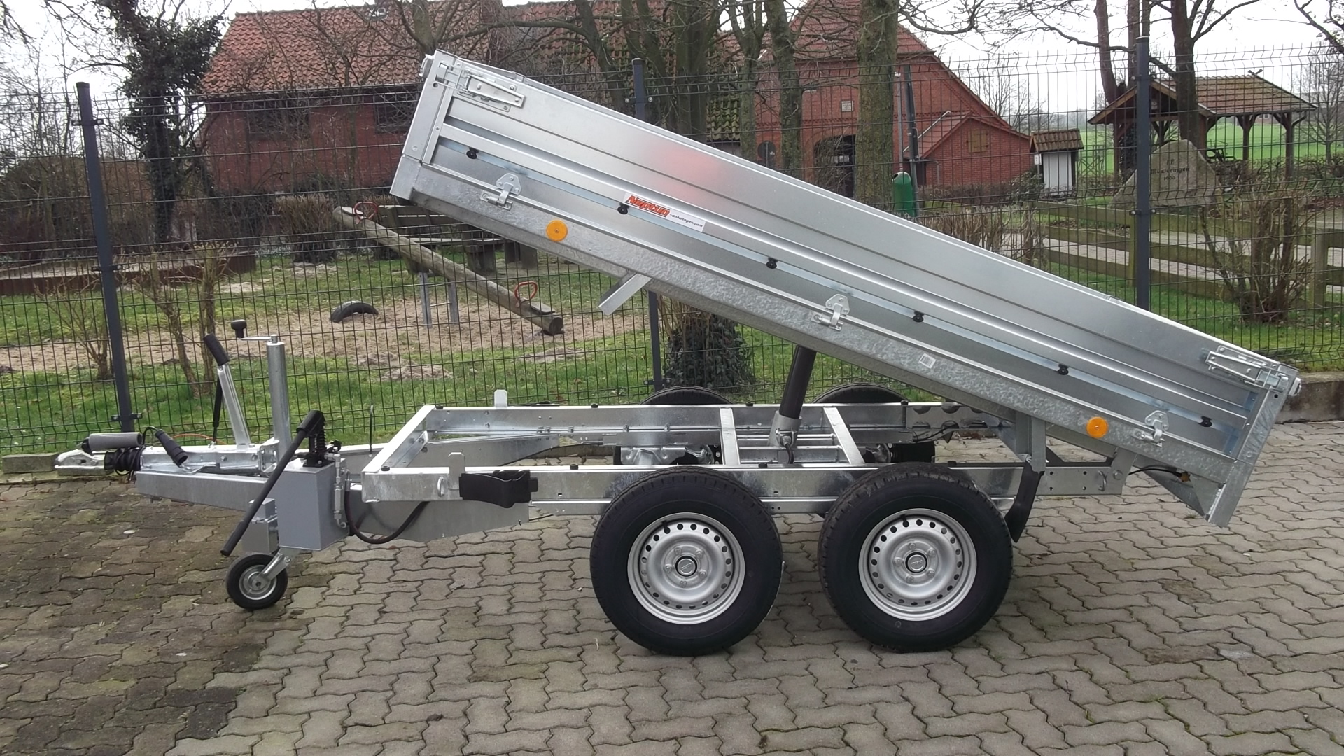 Neptun Kipper 2Achser, Akkuschrauberpumpe Kippanhänger 2700 kg! Preisknaller – Bild 2